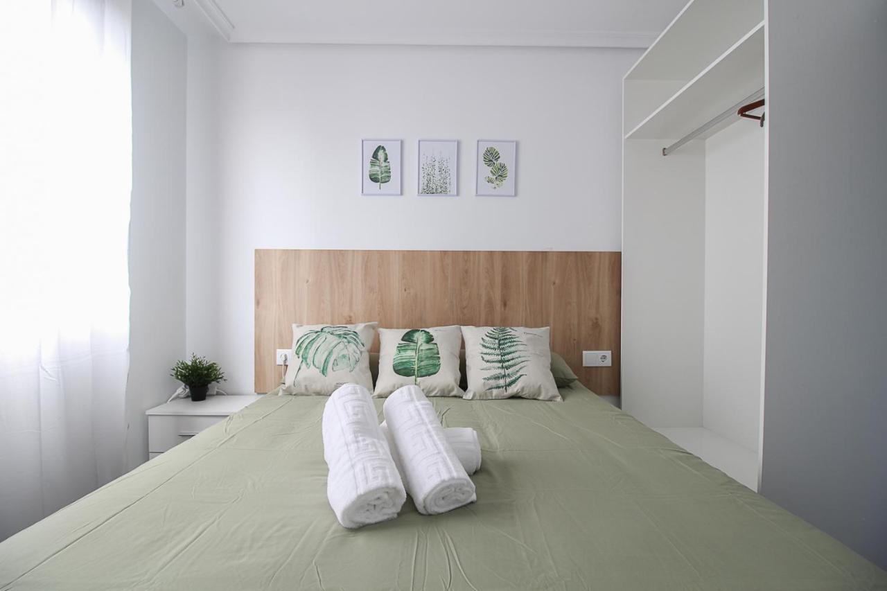 Loft Con Office Santander Apartment Luaran gambar