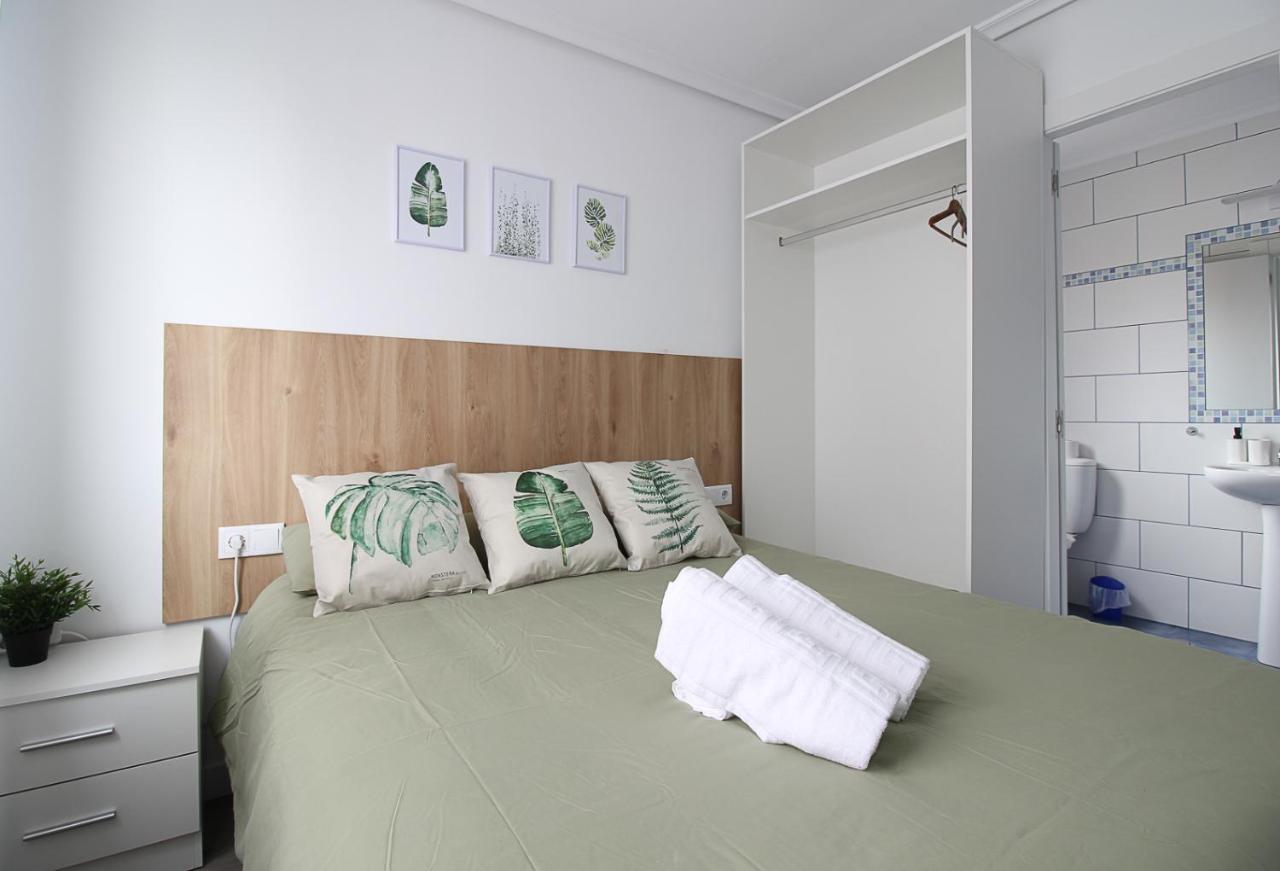 Loft Con Office Santander Apartment Luaran gambar